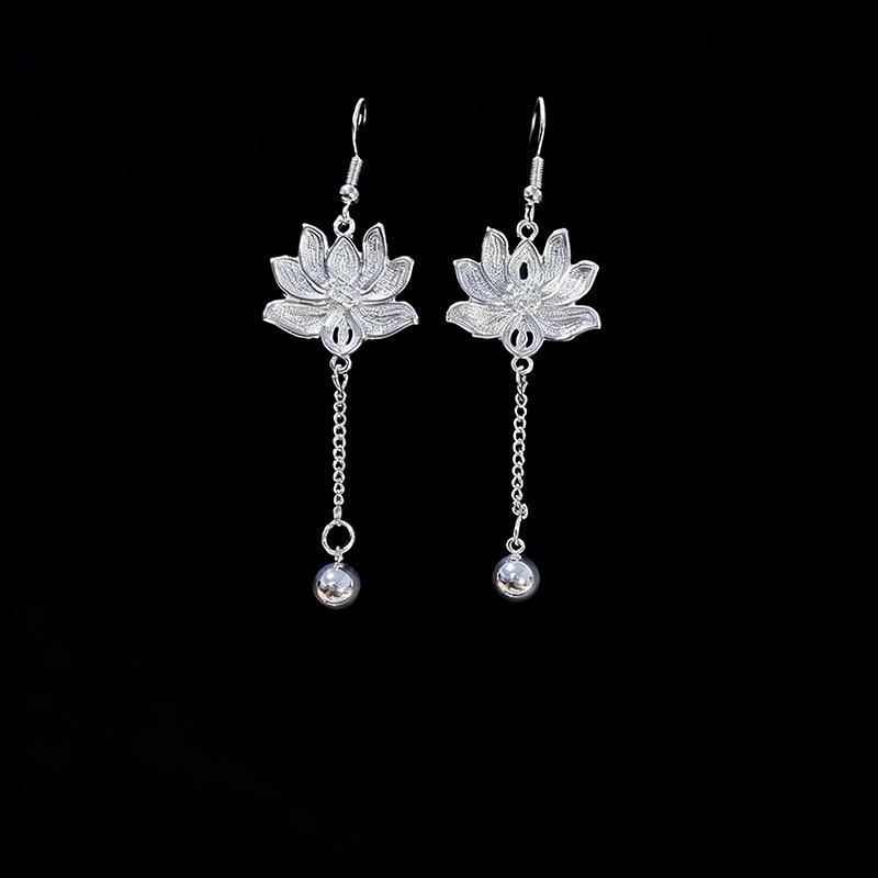 Ethnic style earrings Alloy silver-plated Miao ethnic minority Dong Yi earrings Earrings