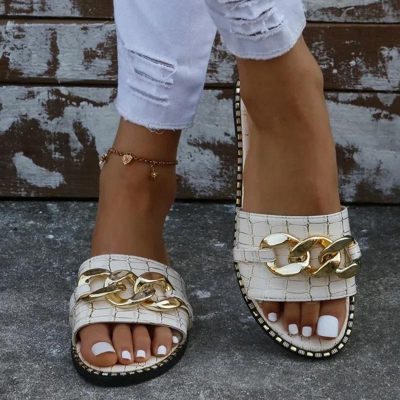 fashion Fashion Sexy Chain Lock Solid Color Plus Size Summer New Style Roman Style Flat Outdoor Female Slippers Women Sandals 35-42