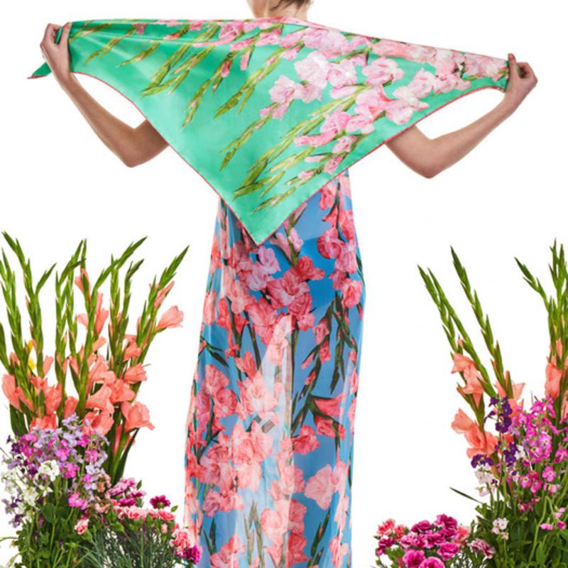 Chae Look HAND-DRAWN WATERCOLOR GLADIOLUS CARRE SCARF