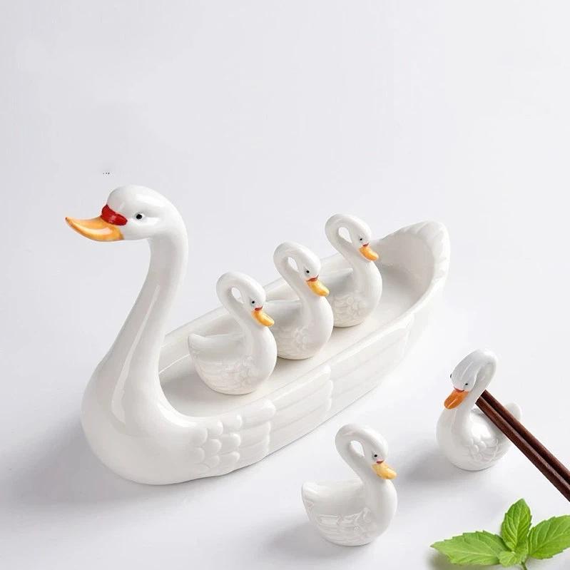 Kreativer Schwan Keramikteller, Dessert-, Sushi- & Obstservierschale, Dekorative Schwanenplatte