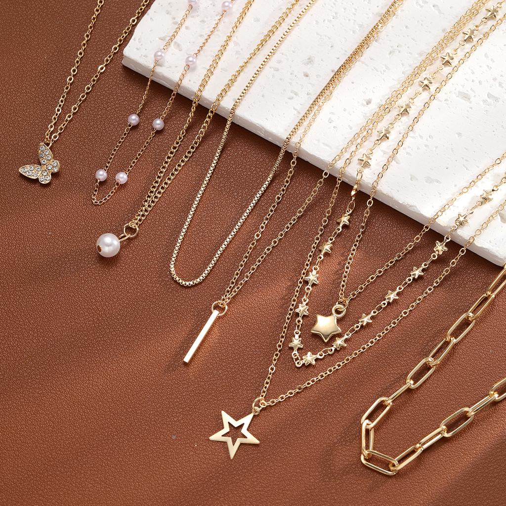 9 Pcs Simple Choker Necklaces for Women Fashion Love Heart Star Pendant Layered Necklace Jewelry Gift European and American
