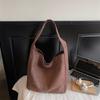 Large-capacity Commuter Bag Women's 2025 Autumn New Fashion Retro Simple Casual Personalized Underarm Tote Shoulder Bag