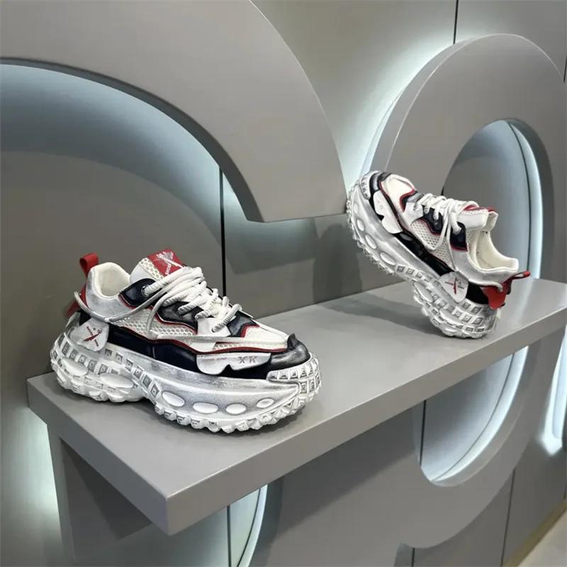 New Summer All-match Platform Shoes Height-enhancing Breathable Mesh Light Luxury Retro Casual Trendy Men Shoes