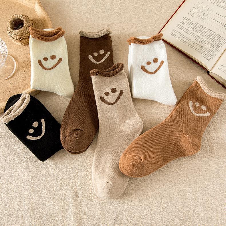 

10 пар женских утолщенных плюшевых носков средней длины с изображением смайликов - милые японские зимние махровые носки