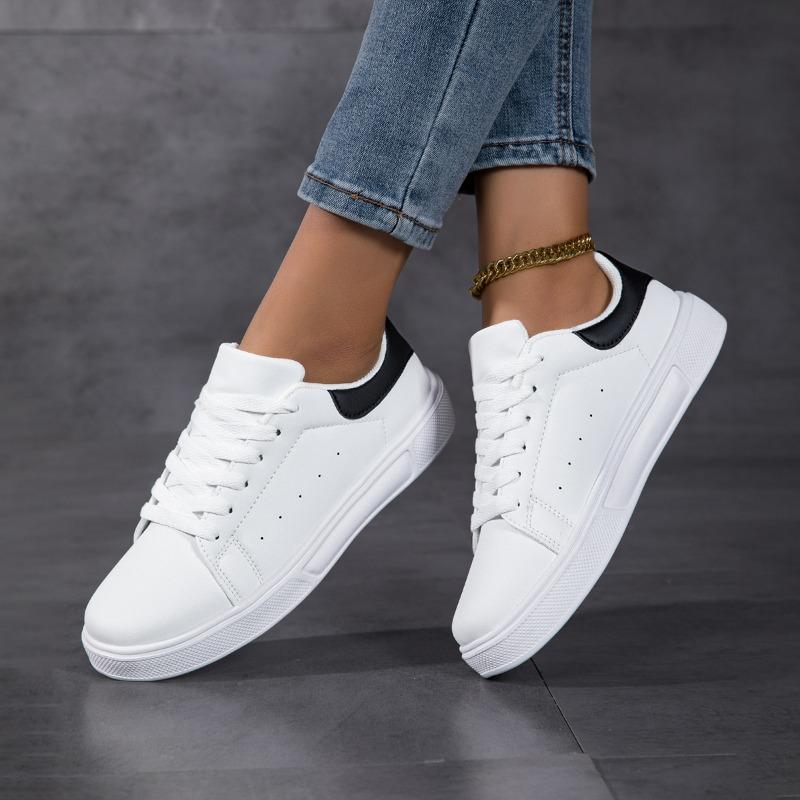 Unisex Skate Shoes White Casual Sneakers Lightweight Waterproof Comfortable Walking Non Slip Sports Shoes for Women Men