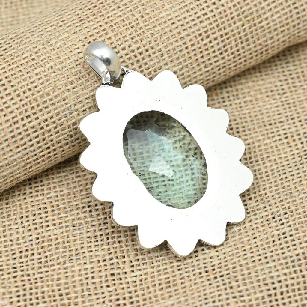 Grüner Amethyst 925 Sterling Silber handgefertigter Schmuck Fantastischer Anhänger für Frauen