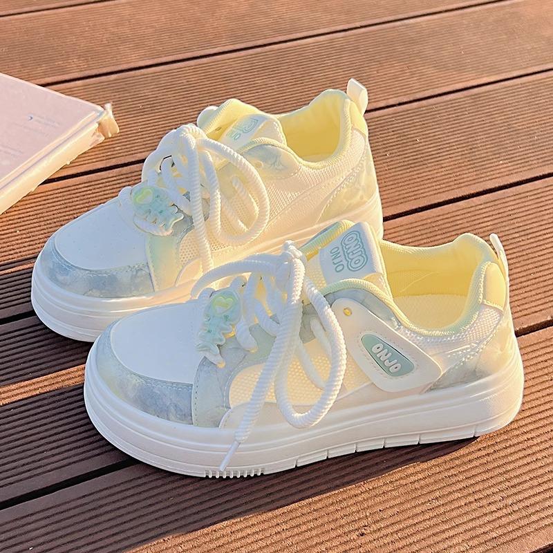 Summer mesh breathable little white shoes women's 2025 new popular student platform bread shoes versatile sports and leisure shoes