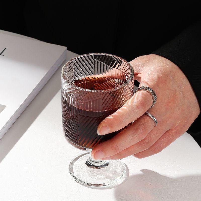 Vintage ins Wind Sunflower relief glass high appearance level wine glass design sense drink juice stemware glass