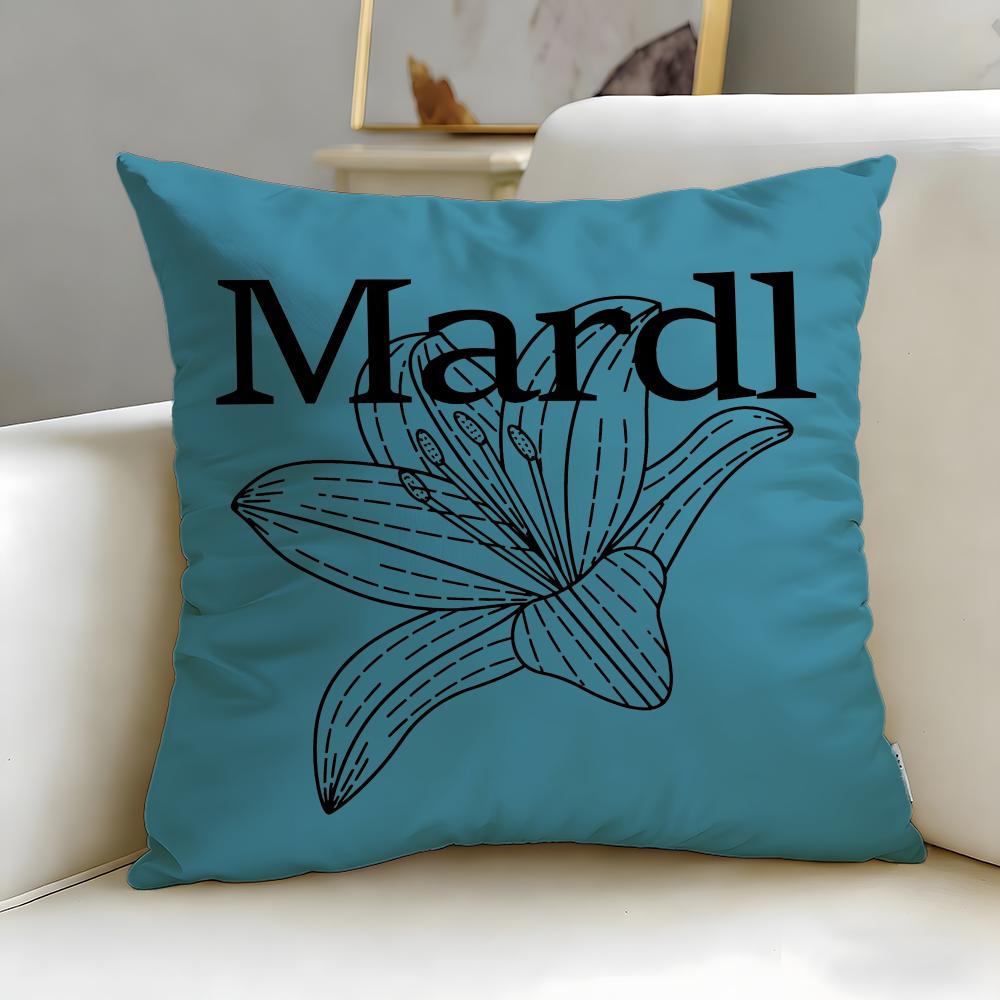popular fashion brand Mardi Mercredi Cushion Cover Soft  EasyWash Pillow Case  Versatile for Couch Bed Travel and Office