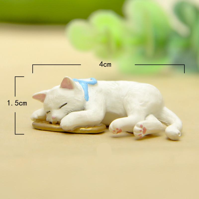 Small Clear Resin Lucky Cat Figurine For Garden Micro Landscape Decor Gift