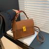 Fashionable Retro Women's Handbag 2024 New Trendy Small Square Bag For Daily Use