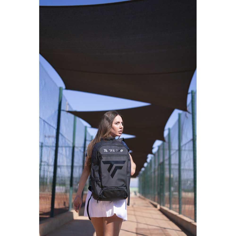 Tenisový batoh Tecnifibre TOUR ENDURANCE ULTRABLACK, velikost 40ULTBLKBA
