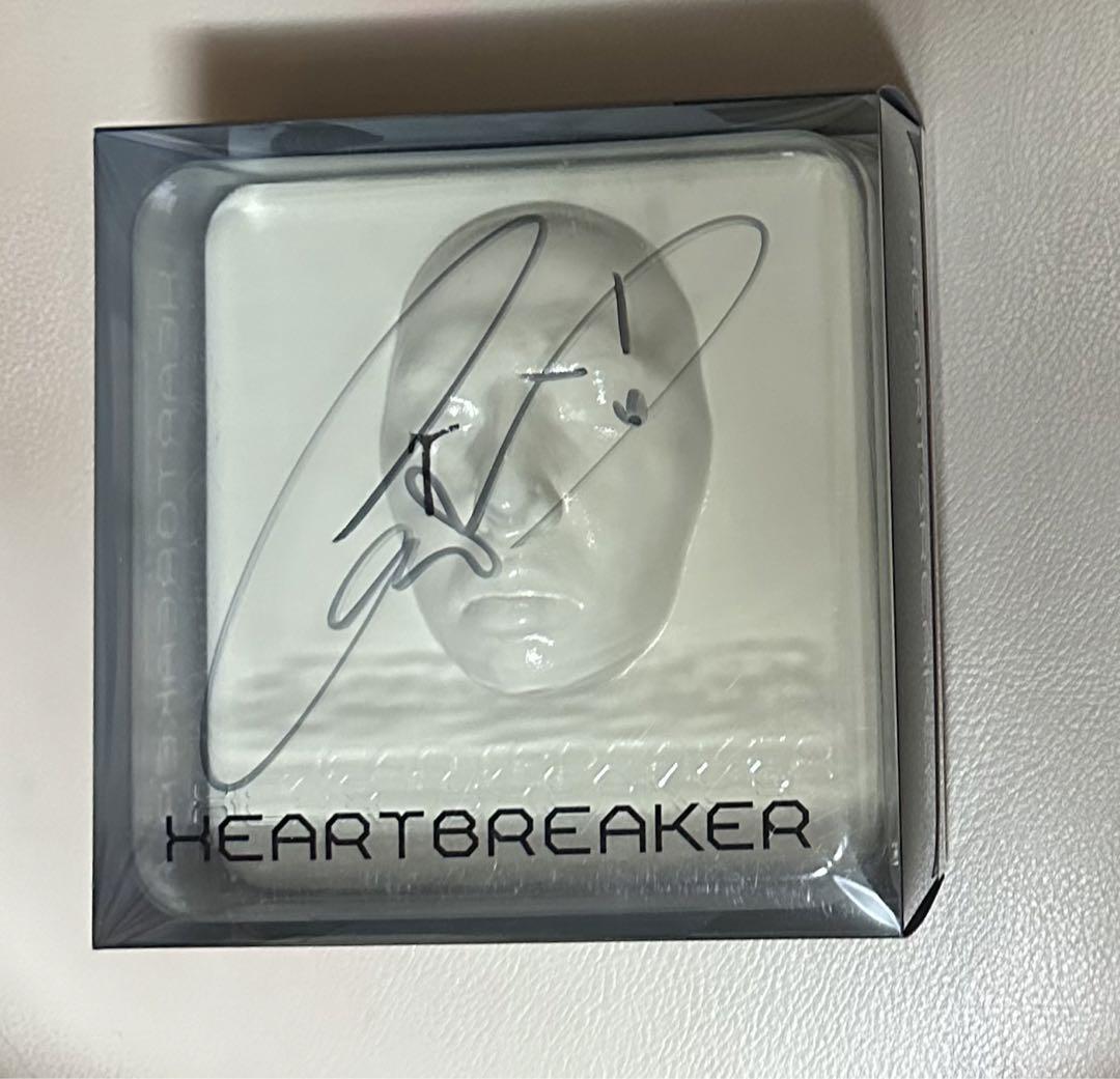 

[USED] G-dragon HEARTBREAKER autographed Korean version CD