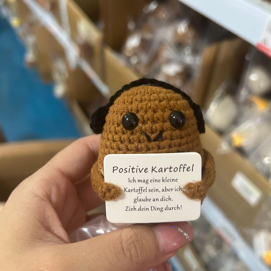 Cross-border Positive Energy Potato Crochet Doll: Humorous Yarn-Knitted Bonsai Ornament and Gift Card