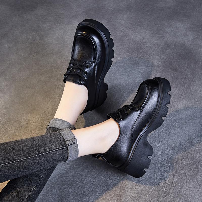 Leder braun retro kleine Lederschuhe Damen neu Frühling und Herbst dicke Sohle Plateau britischer Stil Schnür-Loafer