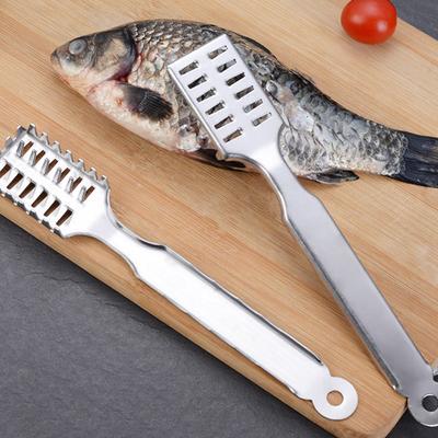Fish Scaler Stainless Steel Fish Scaler Tool with Ergonomic Handle Fish Scale Remover Comfortable Grip Fish Descaler Tool
