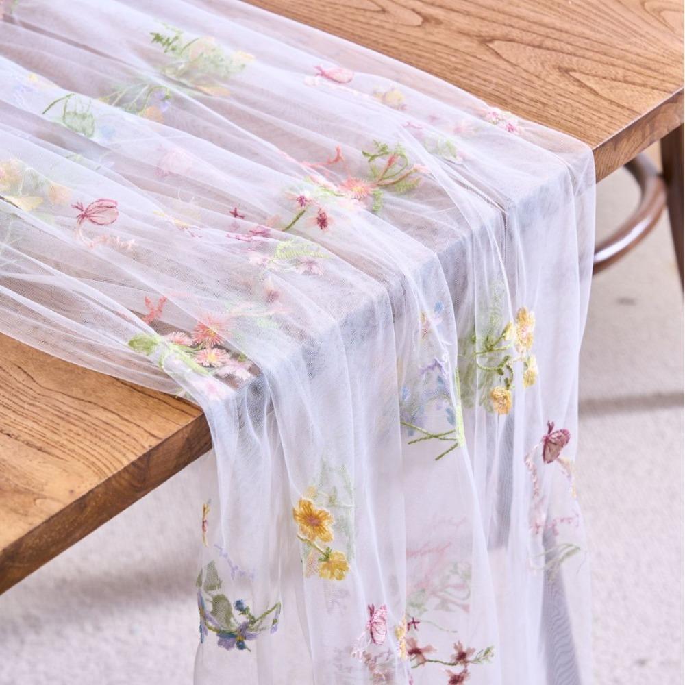 Long Strip Embroidered Flower Lace Table Runner French Pastoral Style Table Cover  Restaurant 29.53x70.87 in белый