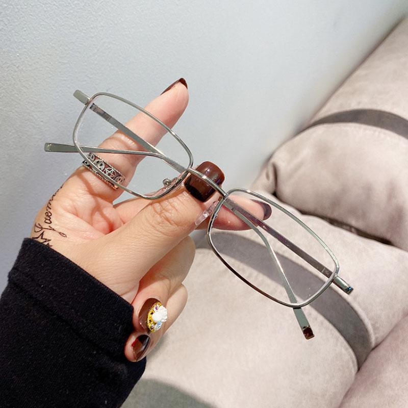 New Vintage Small Rectangle Sunglasses Men ladies Fashion Punk Square Sun Glasses Metal Frame Black Driving Eyewear