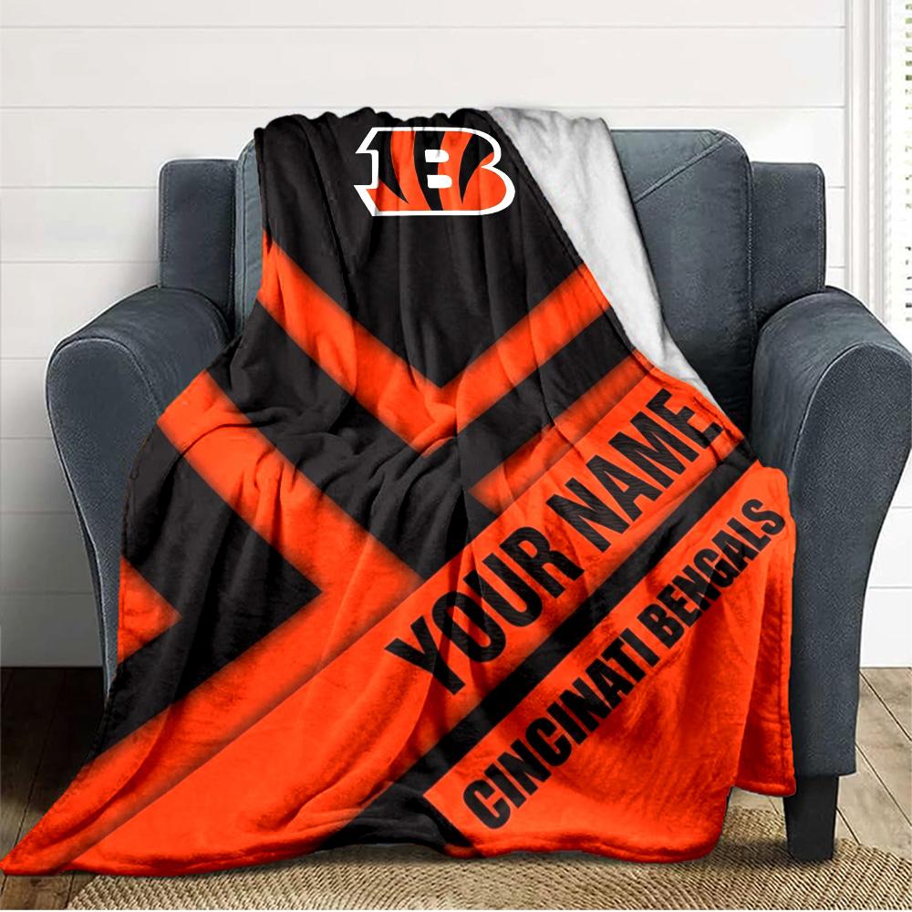 Name Custom Cincinnati Bengals Logo Print Flannel Blanket High Quality Warm Comfortable Cover for All Seasons Perfect for Gifts Home Decor