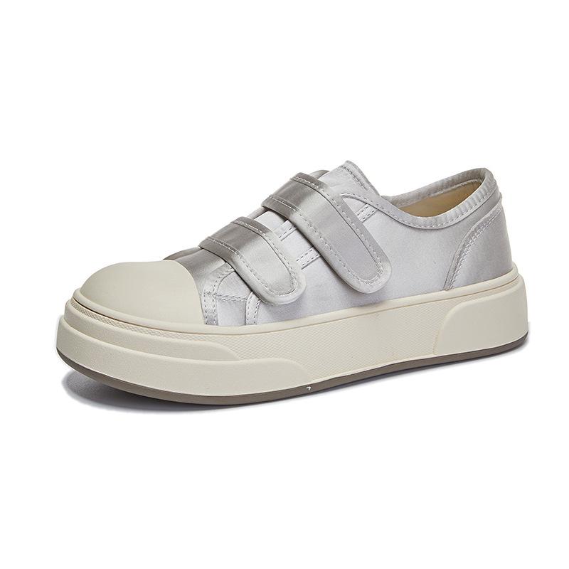 Velcro little white shoes women's 2025 spring new thick-soled simple casual shoes women's round head single shoes versatile shoes children