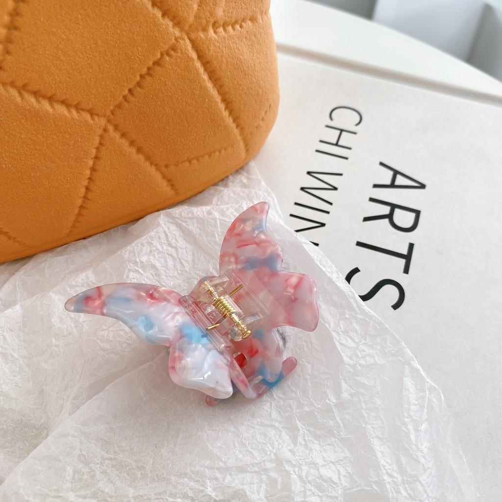 Stylish Korean Butterfly Hair Claw Clip Vibrant Colors For Women Handcrafted Accessory