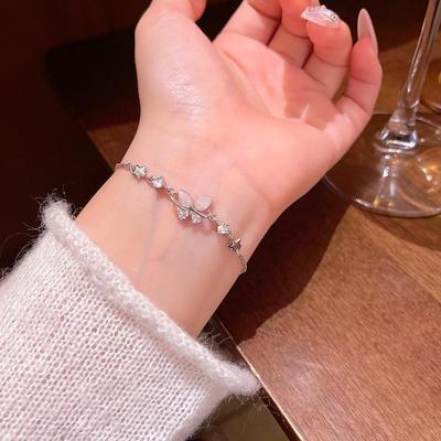 Korean Exquisite Zircon Butterfly Bracelet – High-End Design for Women