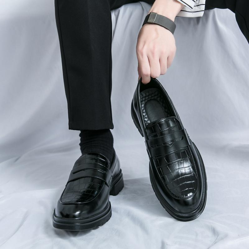 Thick Bottom Mens New Arrival Loafers Brand Dress Flats Leather Fashion Casual Shoes Men All-match Men's Business Walking Shoes