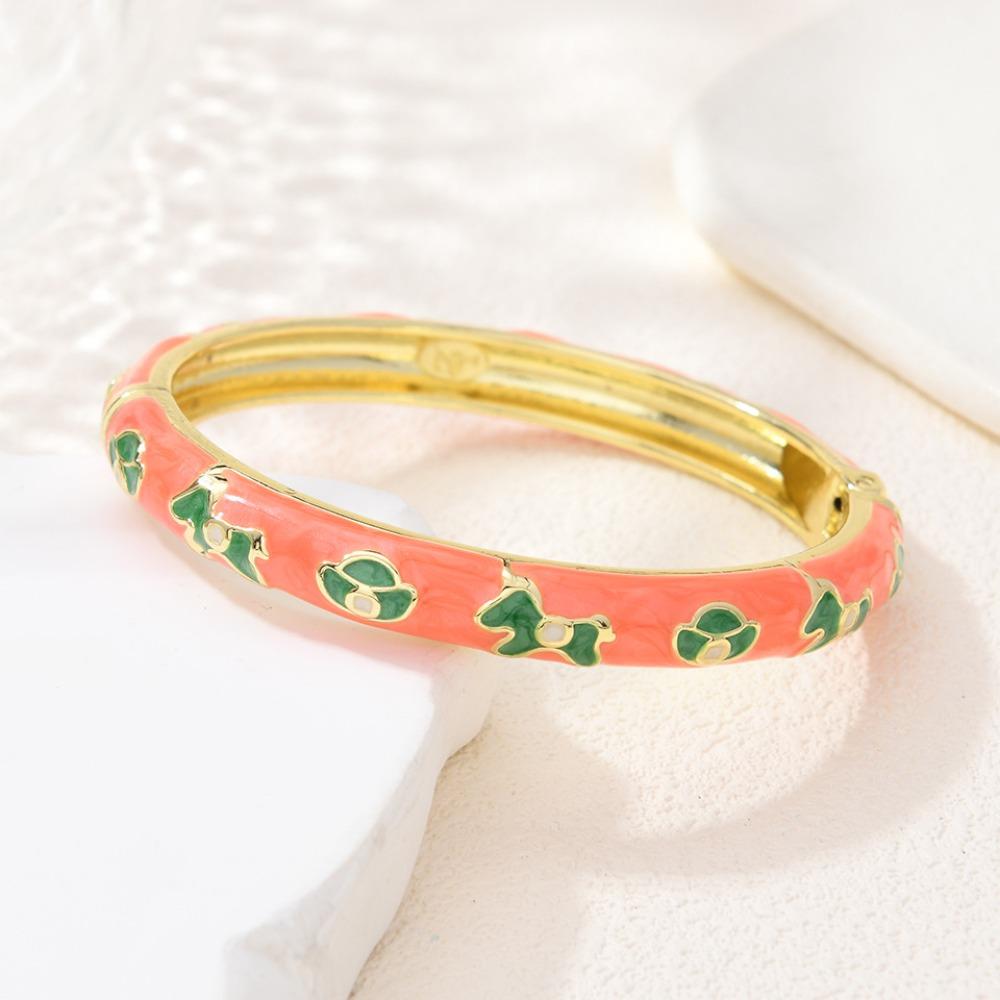 Chinesischer Stil Vintage Cloisonné Armreif Traditionelles Damen-Handarmband Glasierter Armreif Mädchen