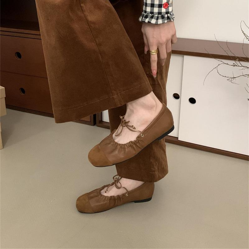 Spring and summer 2025 new gentle fairy style soft leather retro casual round head shallow mouth single shoes flat ballet shoes