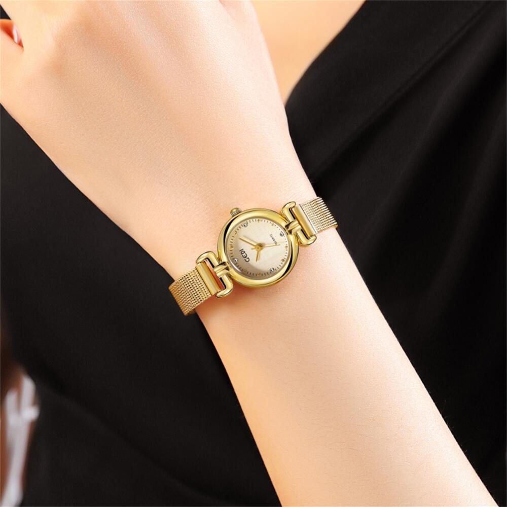 Nischen High-End Damenuhr Stoffmuster Kleines rundes Zifferblatt Mesh-Armbanduhr Wasserdichte Quarz Damenuhr Mittelalterliche Uhr