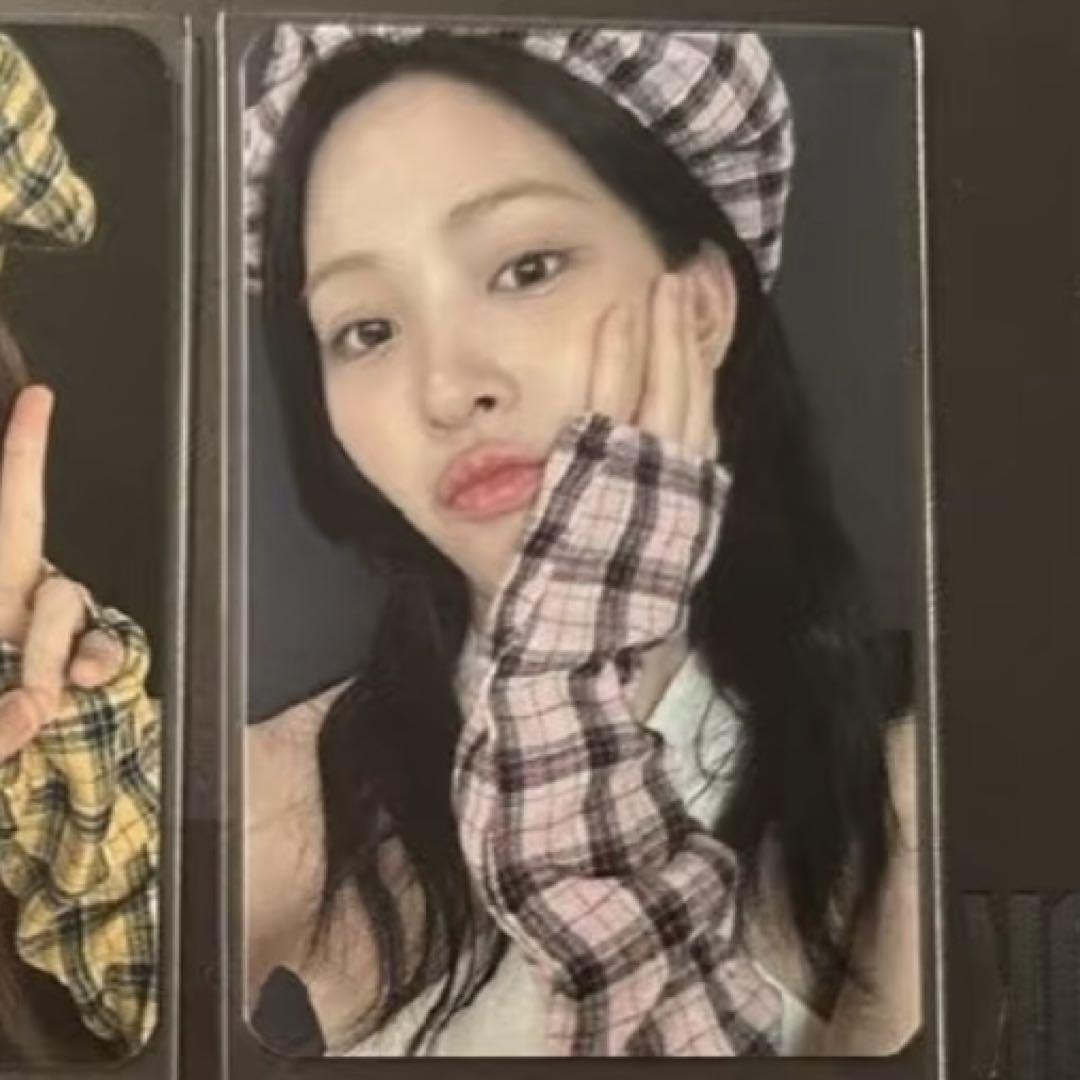 

[USED] itzy Ryujin GOLD Counting Star Limited Edition Trading Card