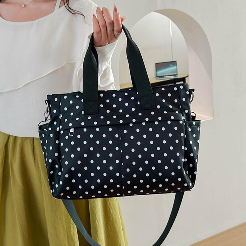 Korean Nylon Polka Dot Shoulder Bag Large Capacity Casual Fashion Travel Tote Bag Simple Crossbody Bags Lightweight Boston Bag