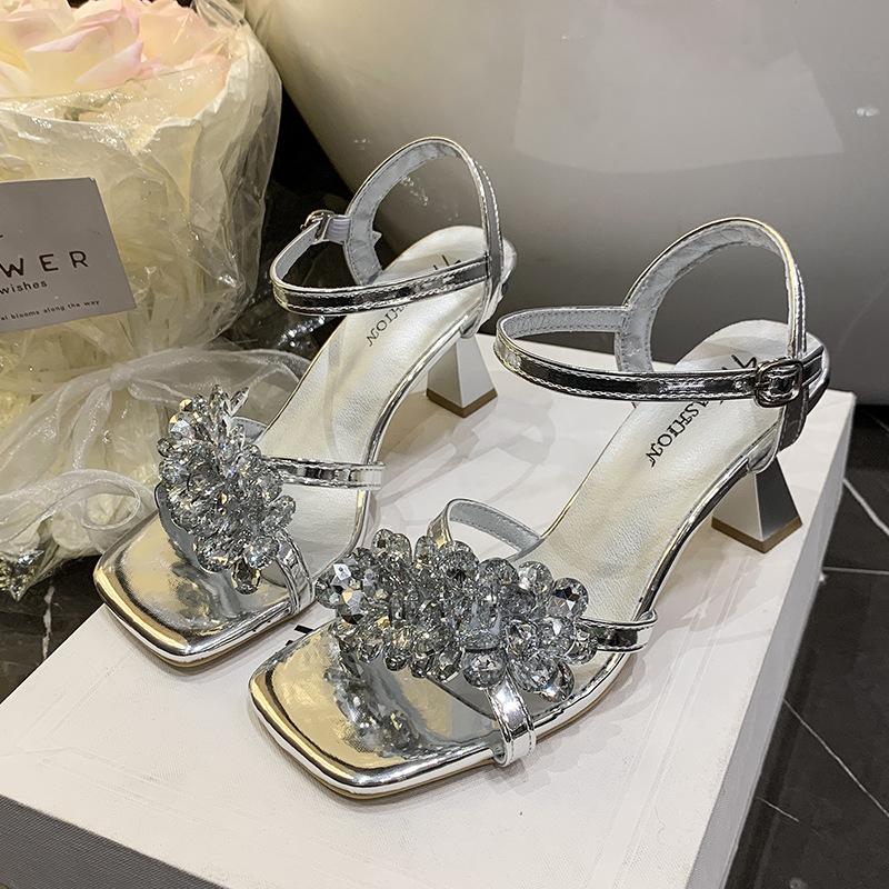2025 super fire sandals fashion rhinestone word with thick heel square head crystal high heels women's summer skirt