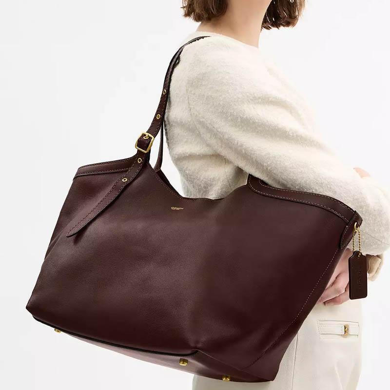 Coach Gramercy 35 Ciondolo Logo Chiusura Magnetica Borsa Tote in Pelle Granata Donna tote Acero CAM00-B4MPL