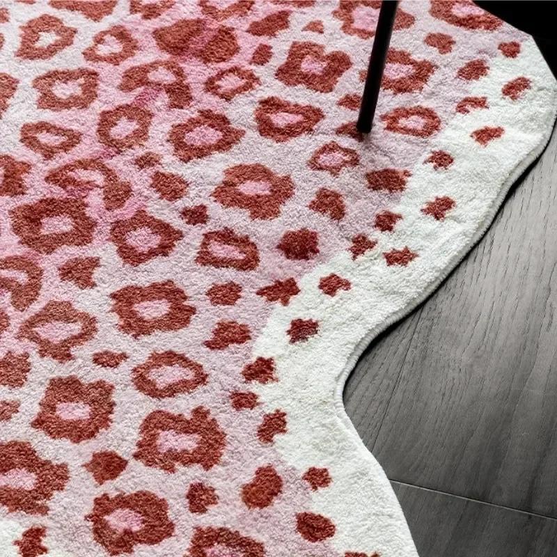 Cartoon Leopard Carpet For Cooling And Warmth, Home Decoration, Bedroom Plush Floor Mat, Living Room Rest Area Floor Mat