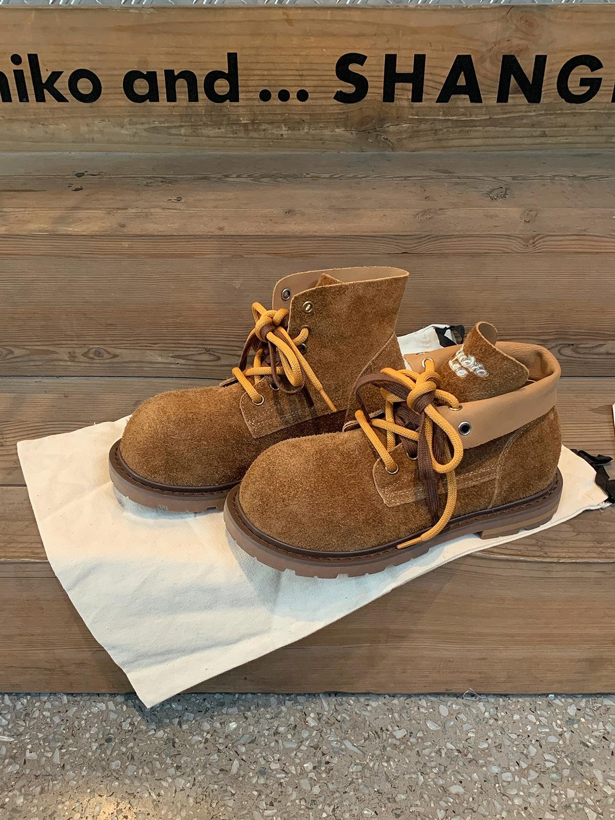 

Leather version~ Grape Mom same height increase 4cm short boots women s round head big yellow boots contrasting color double shoelaces short Martin 35