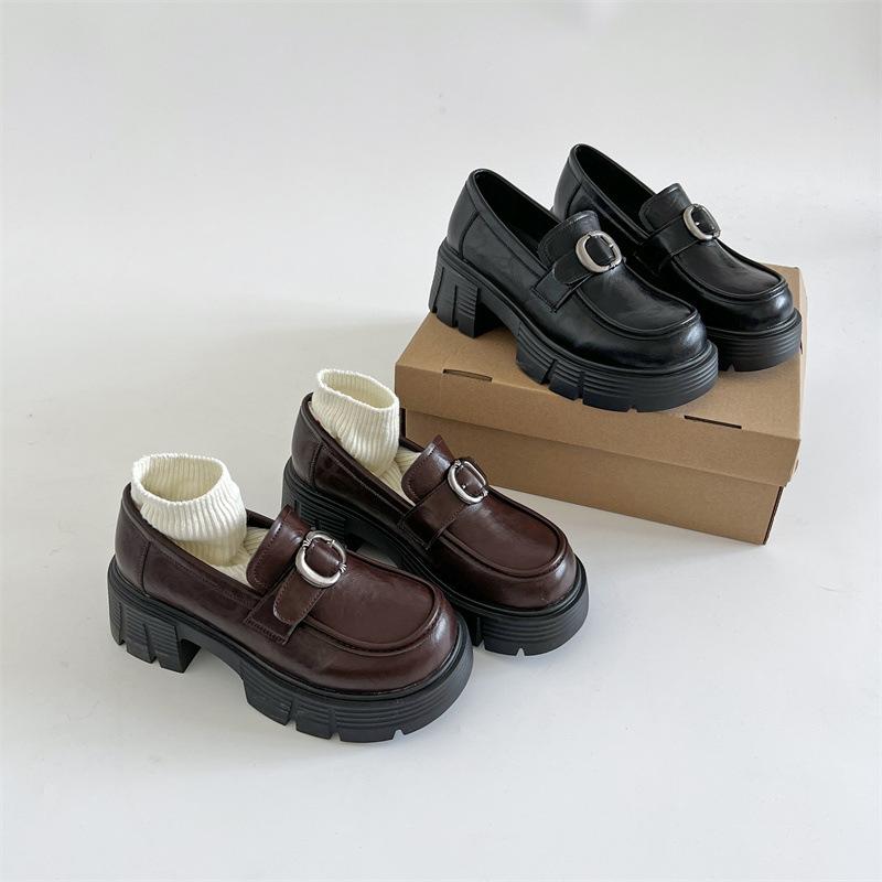Black retro British style platform small leather shoes women's 2025 new autumn and winter French one-pedal Mary Jane loafers