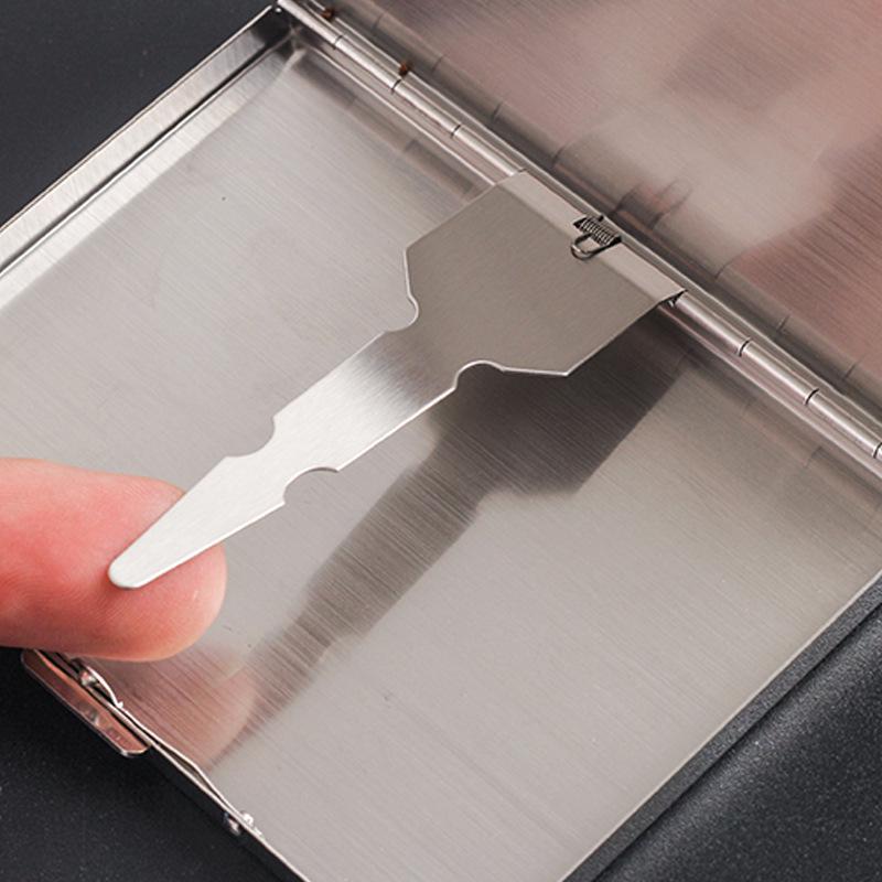 Slim Stainless Steel 13-Capacity Cigarette Case - Minimalist Design for Men