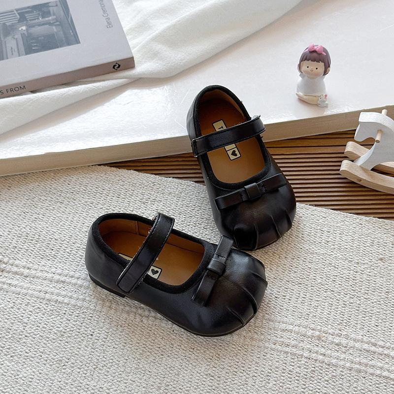 Foreign style girl princess shoes 2025 spring and autumn new children's leather shoes British style performance shoes baby girl shoes single shoes
