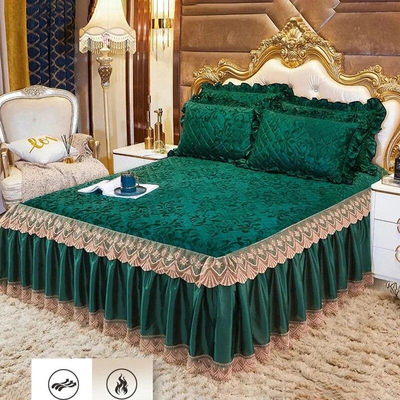Verdickte Tagesdecke auf dem Bett, Samt-Bettrock, bestickte Laken, Queen-/King-Size-Bettwäsche-Set, luxuriöse Leinenlaken mit Kissenbezug