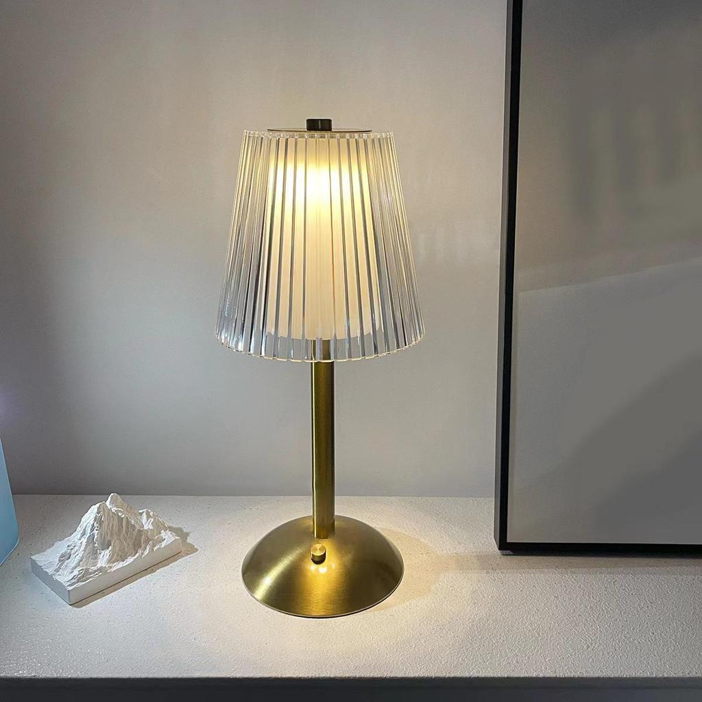 Luxury Crystal Pumpkin Bedside Lamp: Elegantly Designed Charging Night Light with a Simple Atmosphere