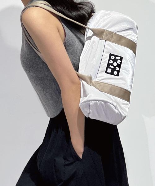 Novio Logback White Duffle Shoulder Bag