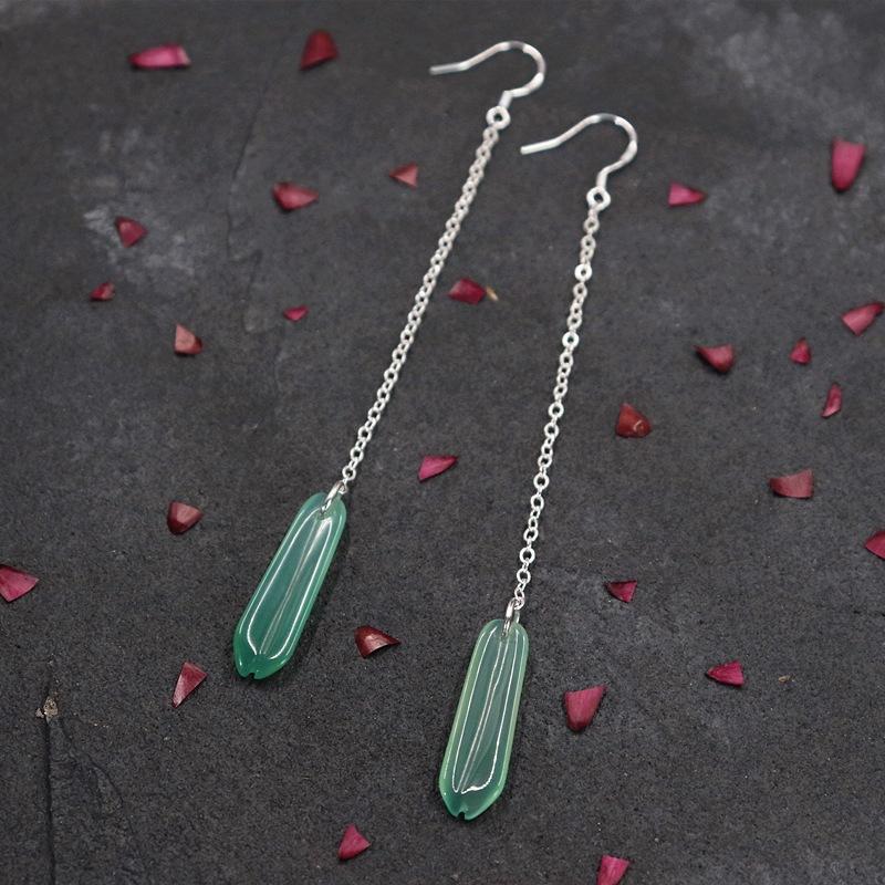 Natural Xiuyu petal earrings Sansheng III peach blossom earrings romantic retro temperament long earrings women