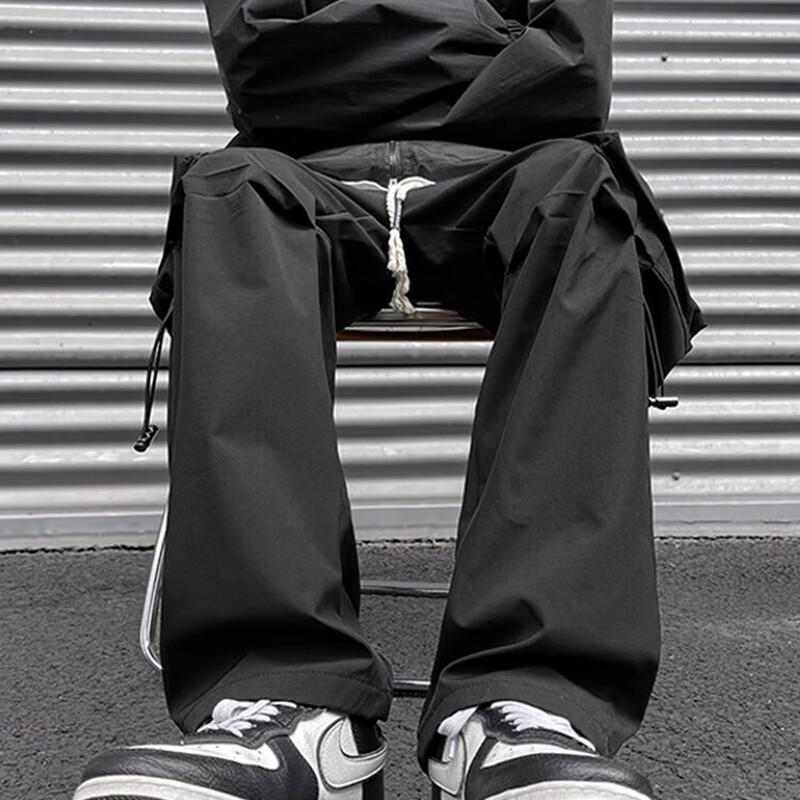 NASA MARVEL Men's Relaxed Fit Cargo Pants