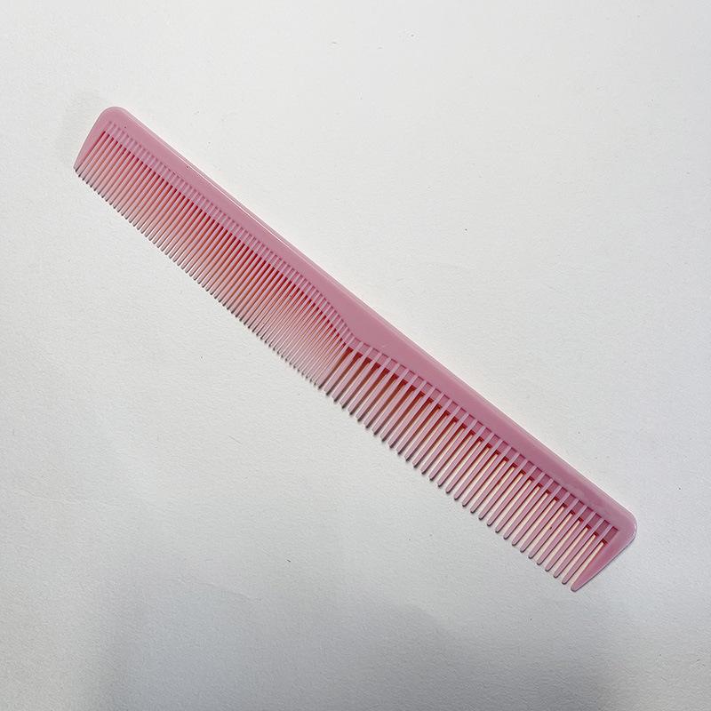 

Высококачественная двусторонняя расческа с мелкими и широкими зубьями, термостойкая, антистатическая, с заостренным хвостиком, идеально подходит для челки и разделения волос. 17.5 x 2.5 cm зелёный