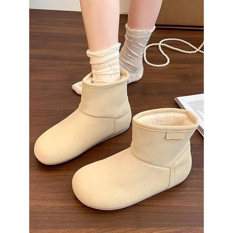 2025 autumn and winter new fashion snow boots thickened warm cotton shoes mustard green cute bread shoes flat short boots