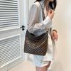 Retro and Beautiful Shoulder Bag Large Capacity Summer New Fashionable Casual Simple Fashionable Hand Bucket Bag