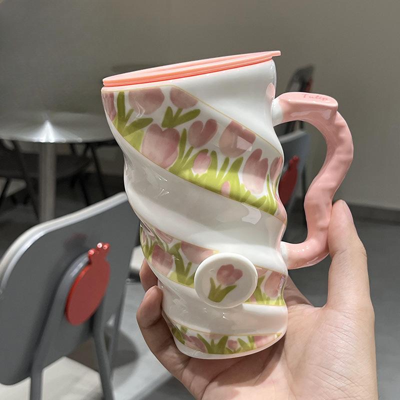 

Small Fresh Ceramic Casual Cup with Lid Large Capacity and High Appearance Girls Mug Cold Drink High Cup Milk Tea Cup 480ml
