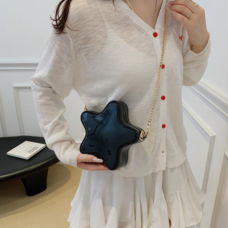 Spring and Summer New Macaroncolored Jelly Bag Textured Chain Shoulder Bag Women's Fashion Versatile Crossbody Pentagon