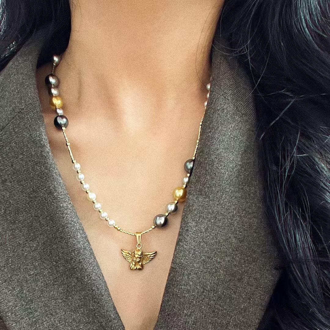 

Vintage High Quality Candy Color Faux Crystal Pearl Cherub Pendant Collarbone Chain Necklace